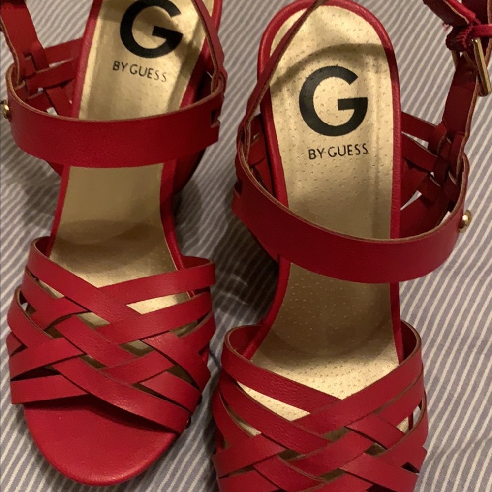 Platform sandals